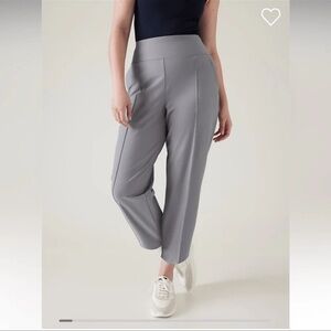 Athleta Stellar Wide Crop Size 12 Gray Pants Straight Wide Travel Comfy Career